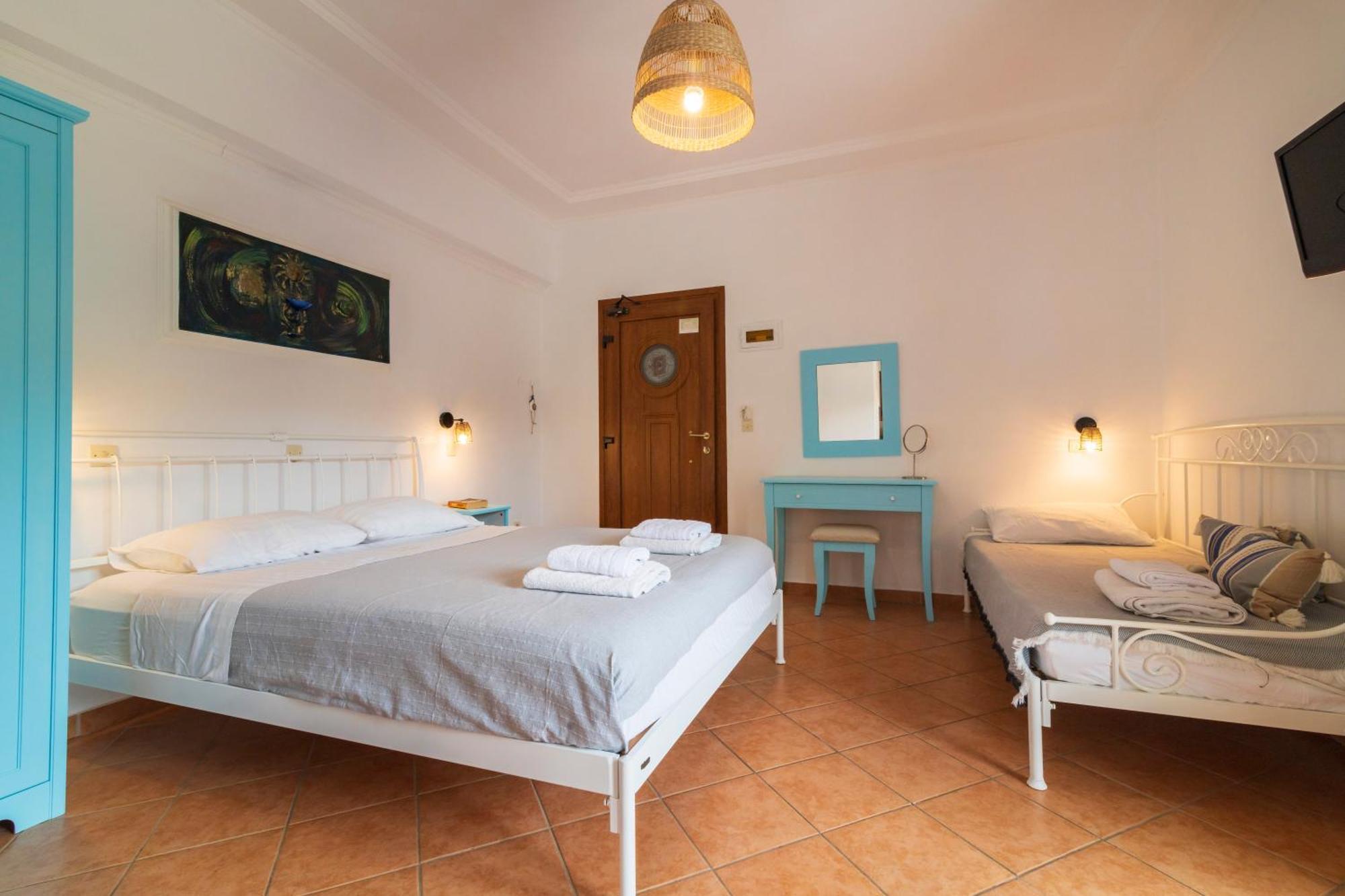 Golden Sun Aparthotel Parga Exterior foto